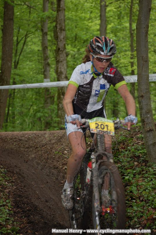 0201_2-Jolanda Neff